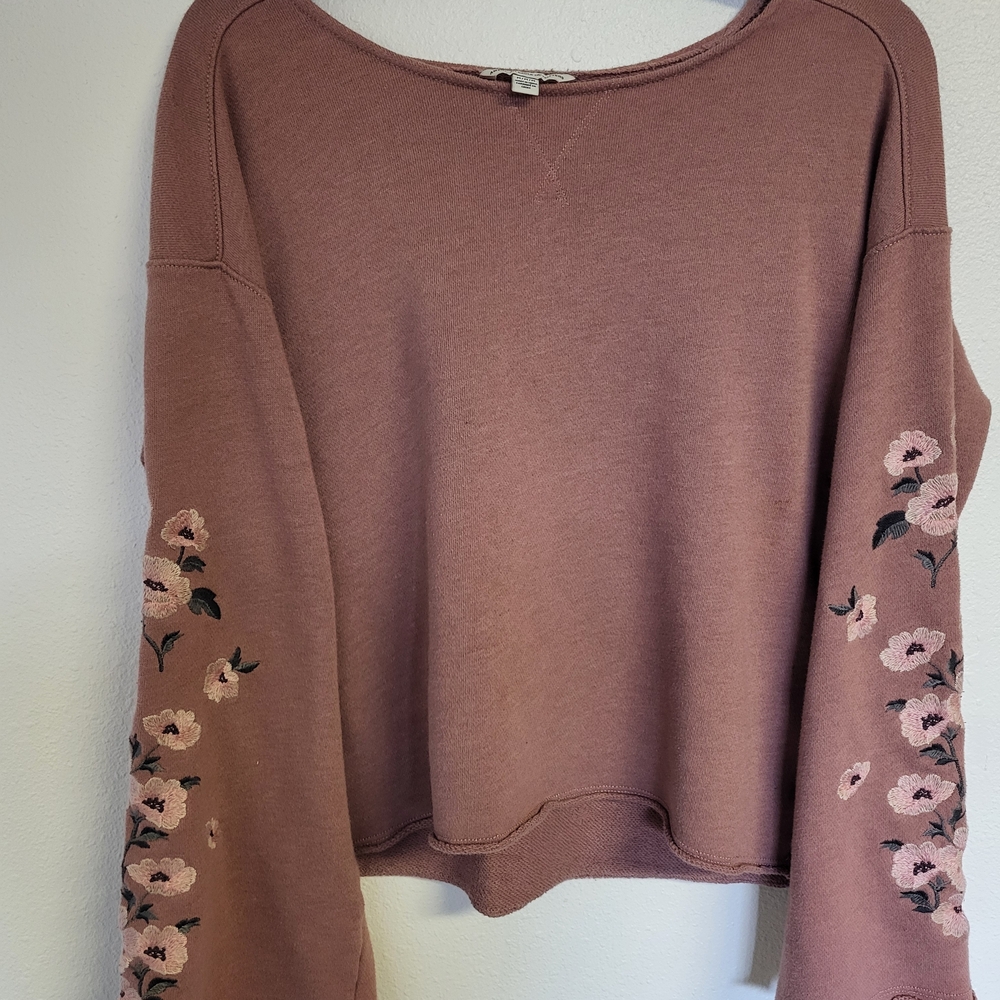 American Eagle Outfitters Dusty Pink Sweater